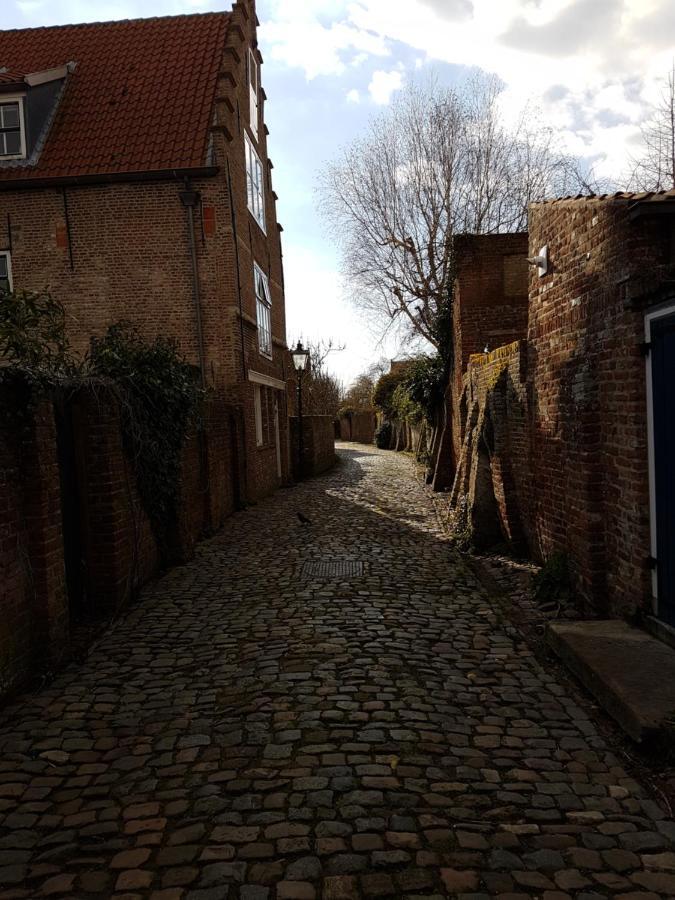 Binnengewoon Frühstückspension Veere